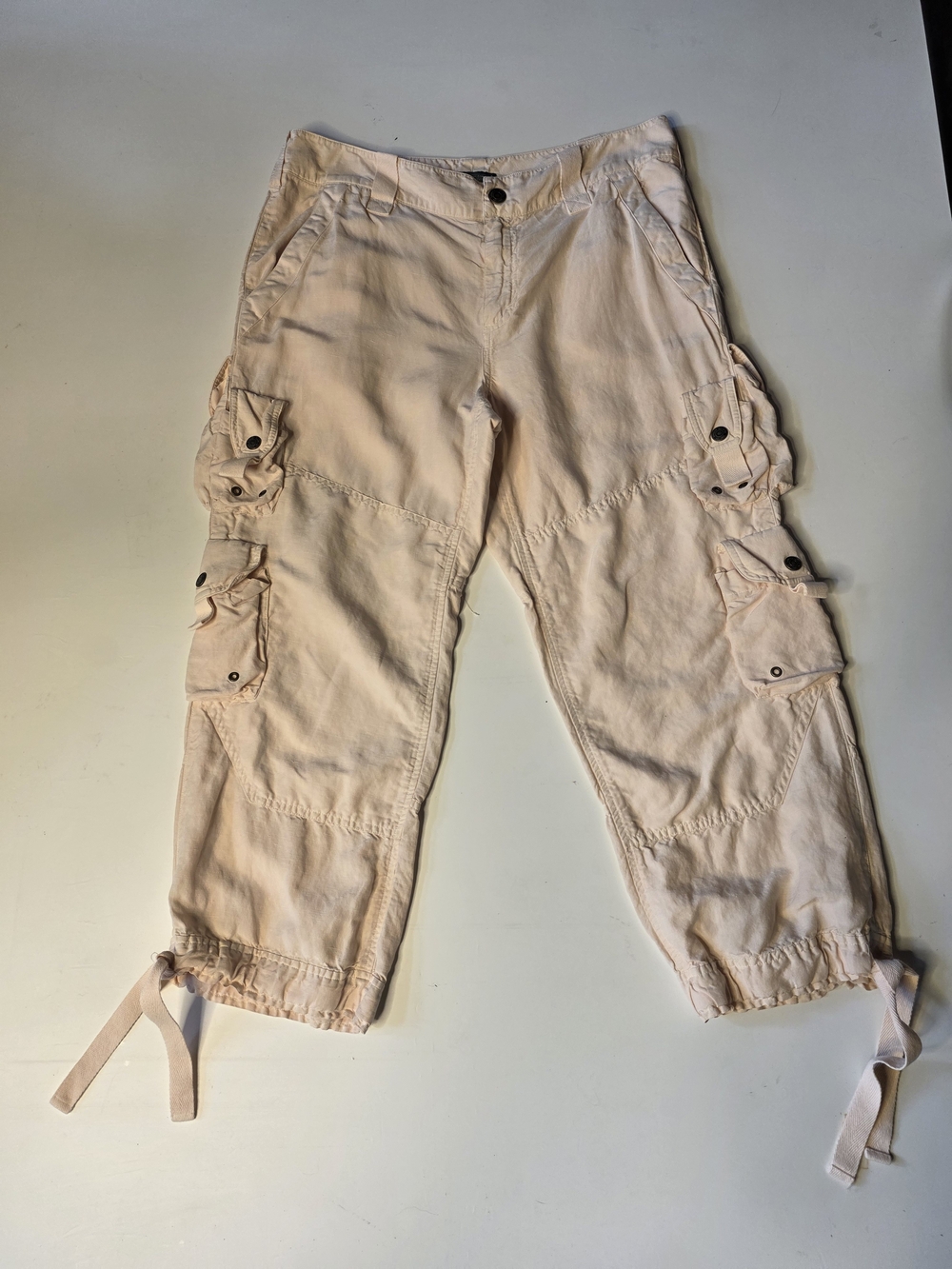 RALPH LAUREN JEAN COMPANY  Blush Peach Cargo Capris with Tie Hem
